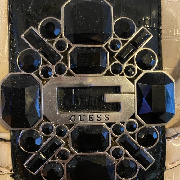 Guess crocodile texture clutch evening bag - Picture 3 of 8